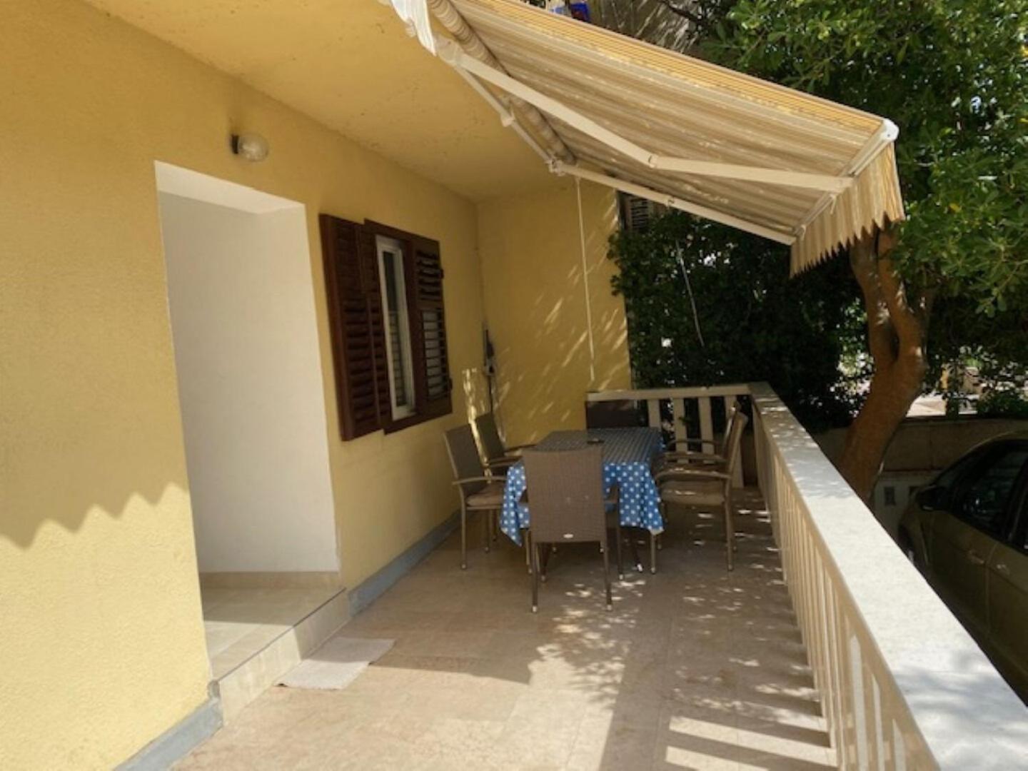 Apartment Toni Baška Voda Eksteriør bilde