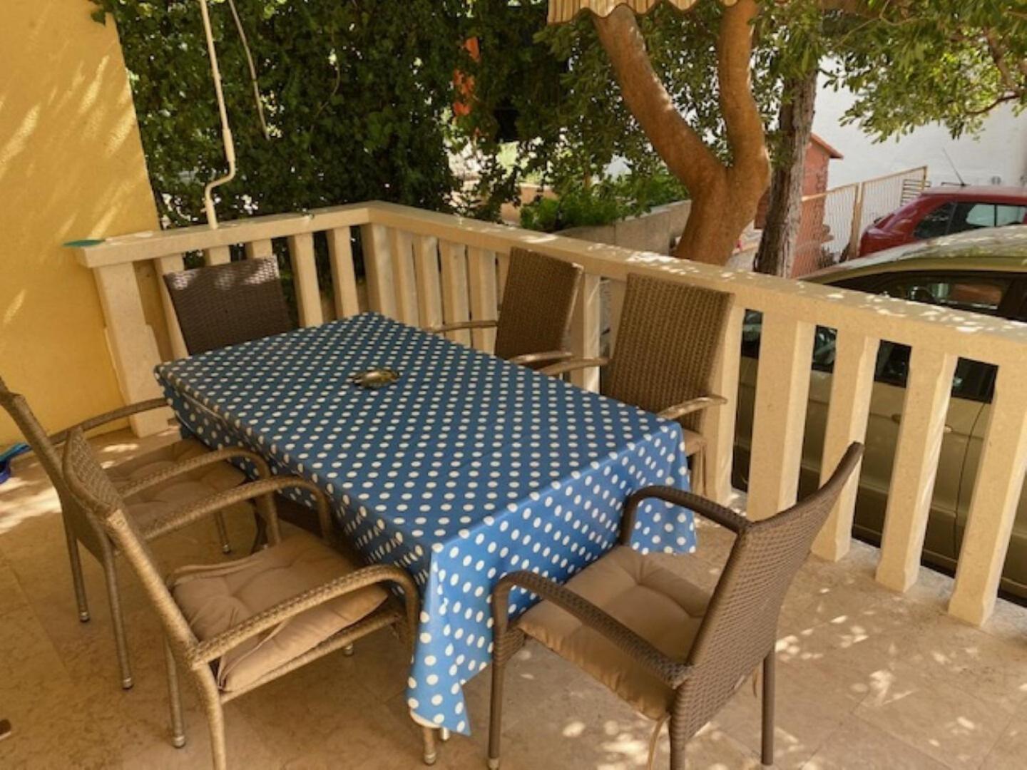 Apartment Toni Baška Voda Eksteriør bilde